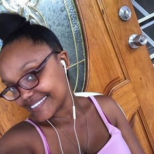 Meet your Posher, Kebra